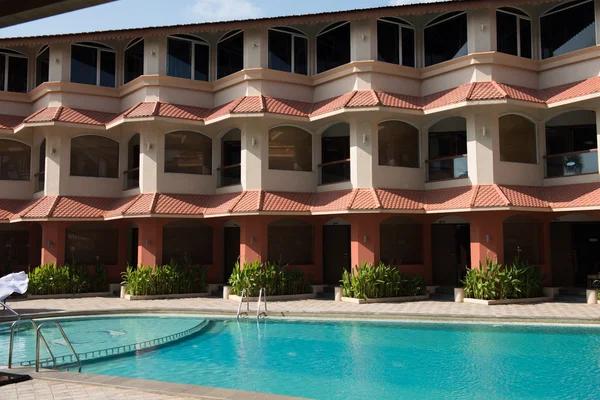 Why Travelers Are Divided Over Westgate Resorts Reviews